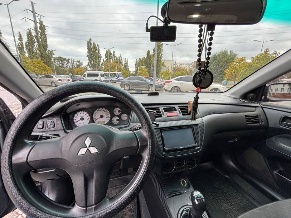 Mitsubishi lancer 2009