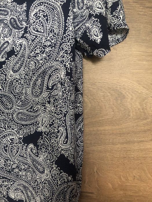 Sukienka wzór Lindex