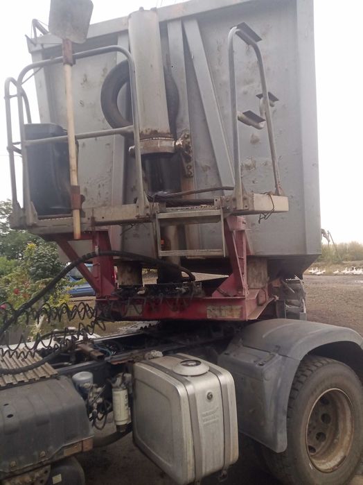 Продам полупричіп самосвал.