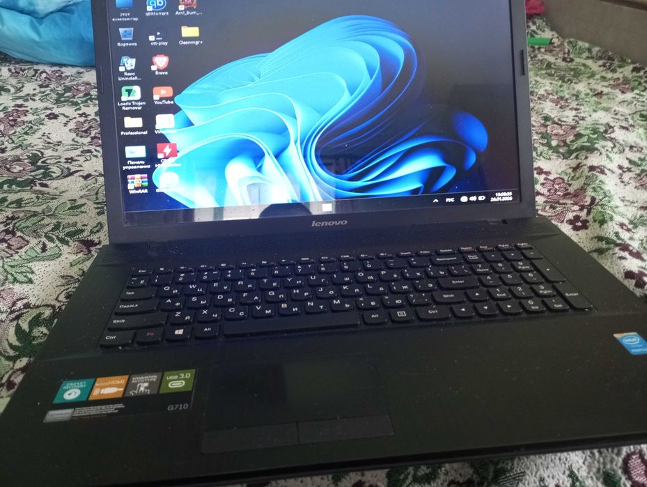 Ноутбук Lenovo G710  i5/ssd240 gb