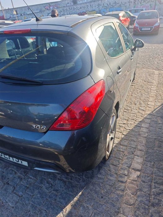 Peugeot 308 1.6 HDi Sport 2007 | 110cv | 176.000 km | Teto panorâmico