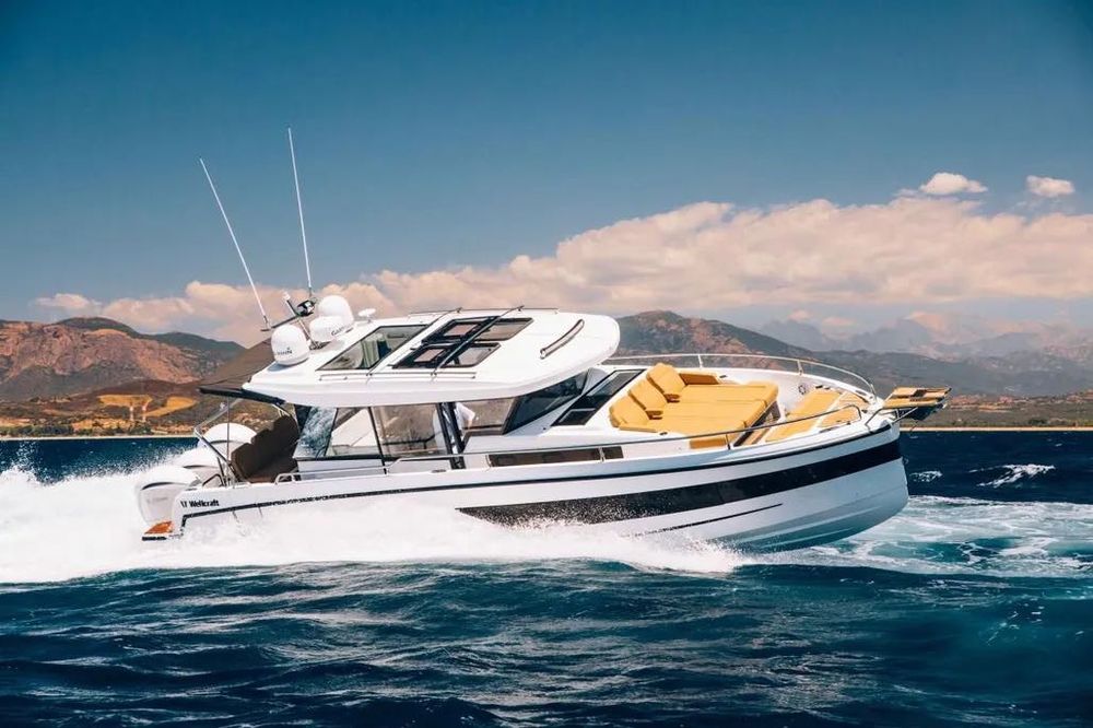 Wellcraft 38 Explorer jacht motorowy 3x 350 km Mercury - NOWY !