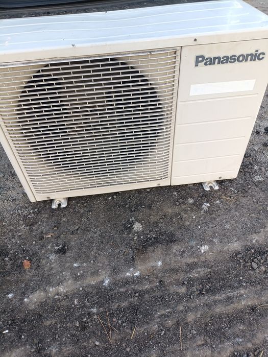Кондиционер Panasonic 12 б.у. заправлен,рабочий на 40 кв. метров.