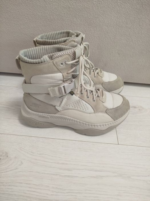 Жіночі черевики Skechers р. 38