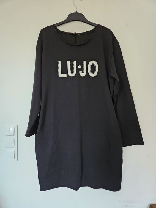 Czarna sukienka tunika z kieszeniami rozmiar L/XL