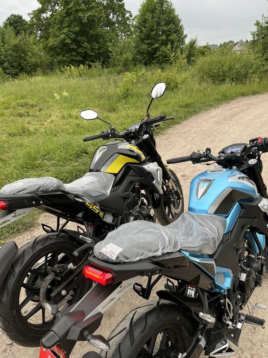 Мотоцикл Ліфан Lifan SR 220