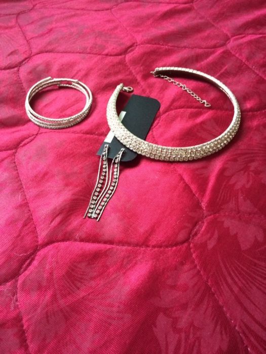 Набір прикрас до весільного чи вечірнього наряду