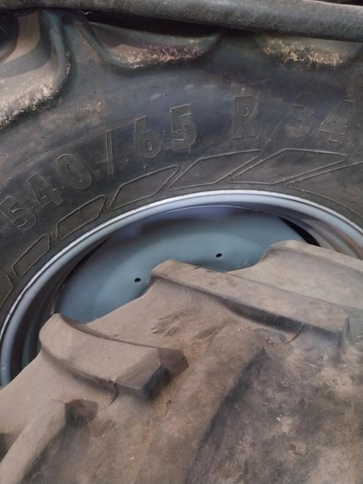 Komplet kół rolniczych