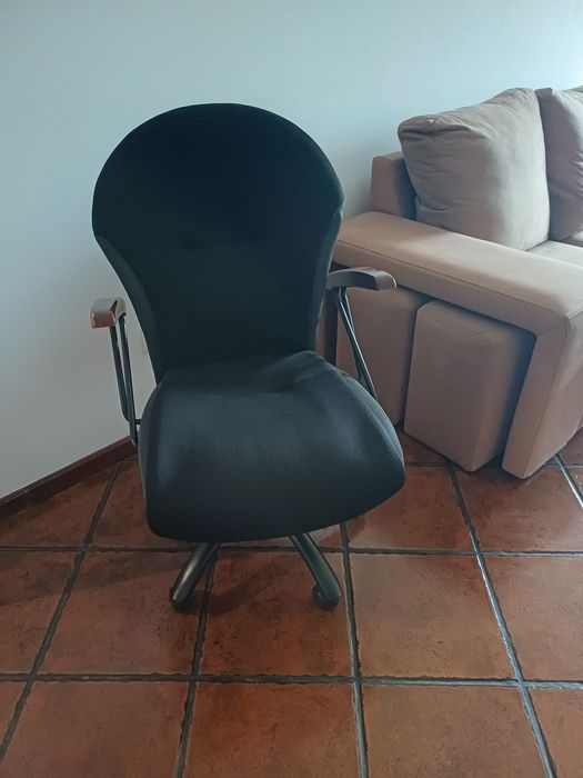 Cadeira  escritorio.