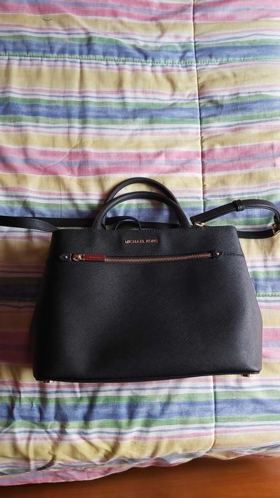 Mala Michael Kors Preta Couro Original/Hailee Medium Snatchel