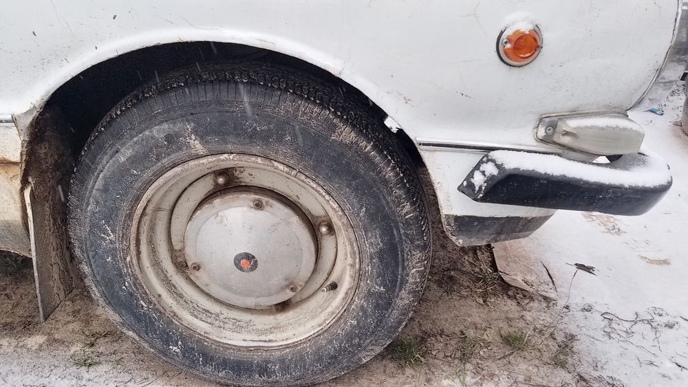 Продам автомобіль запорожець на полном ходу