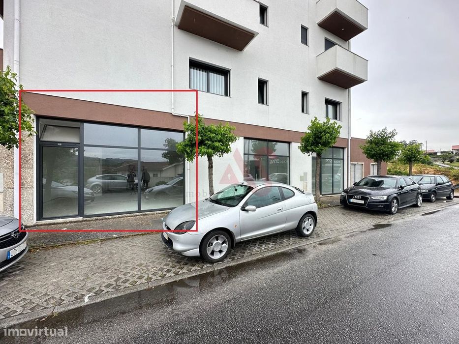 Loja com 83,10 m2 em Pedome, Vila Nova de Famalicão