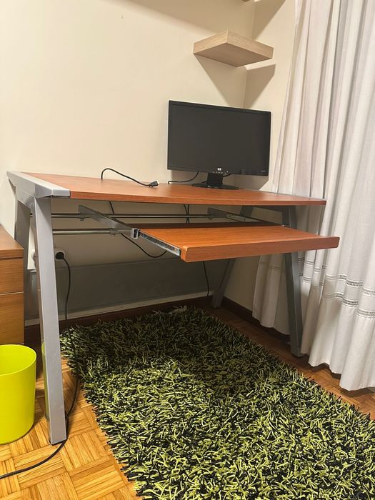 Secretaria 1,2 de comprimento, 70 cm de largura