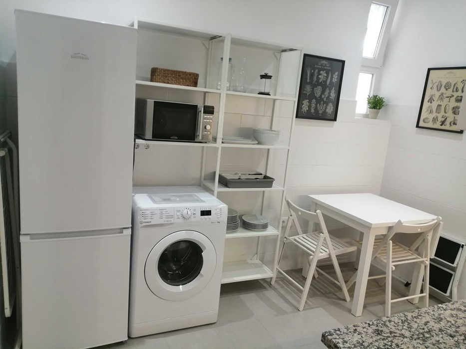 Alugo Quarto para ESTUDANTES
