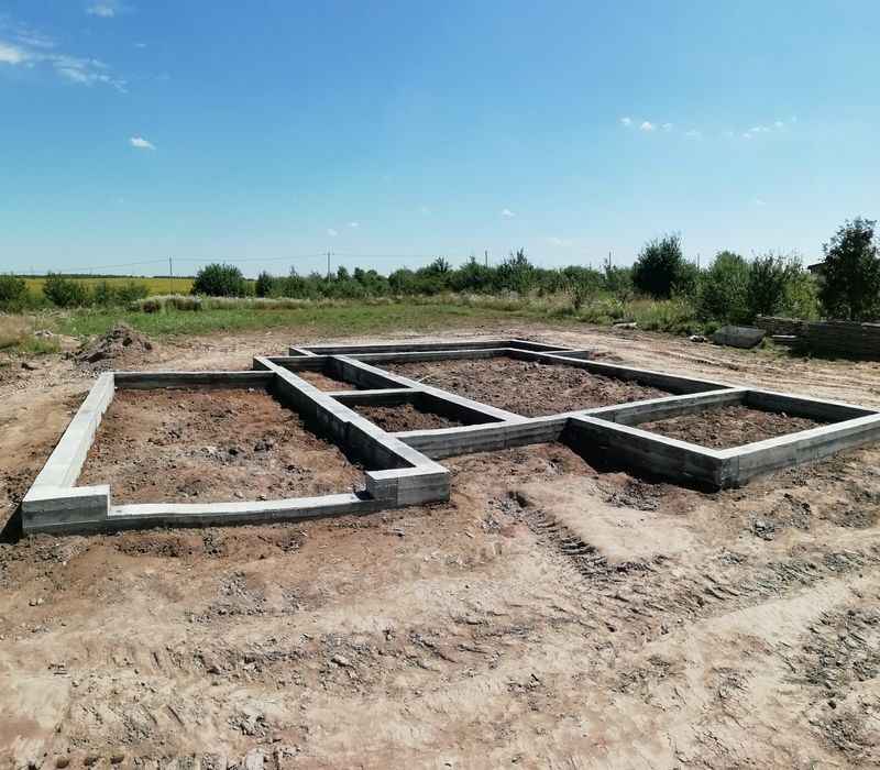 Монолітне перекриття. Бетонні роботи. Фундаменти, сходи, армування.