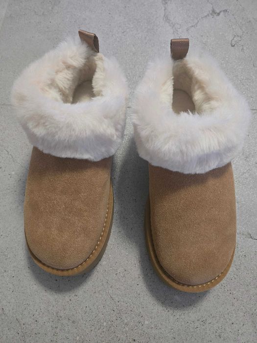 UGG Tazzelle futerko botki chestnuts 40