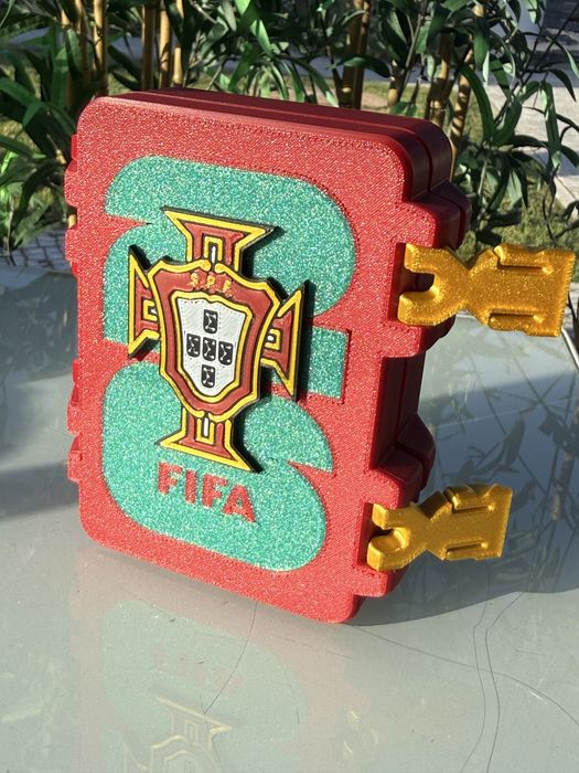Caixa Cromos do Mundial 2026 -  Seleção Portuguesa - Modelos Exclusivos