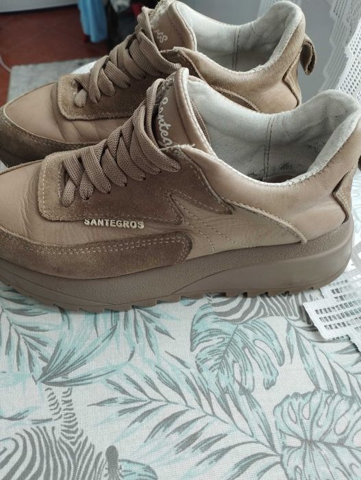 Шкіряні кросівки 34 розмір