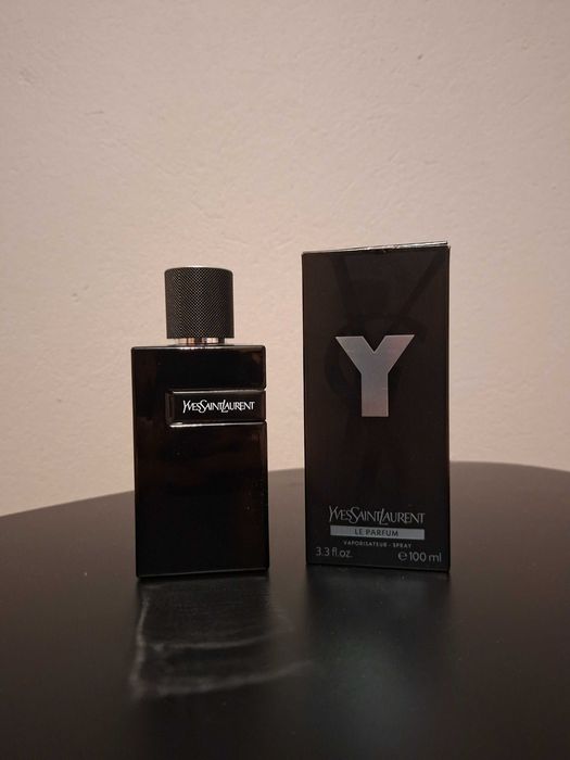Yves Sain Laurent Y le Parfum