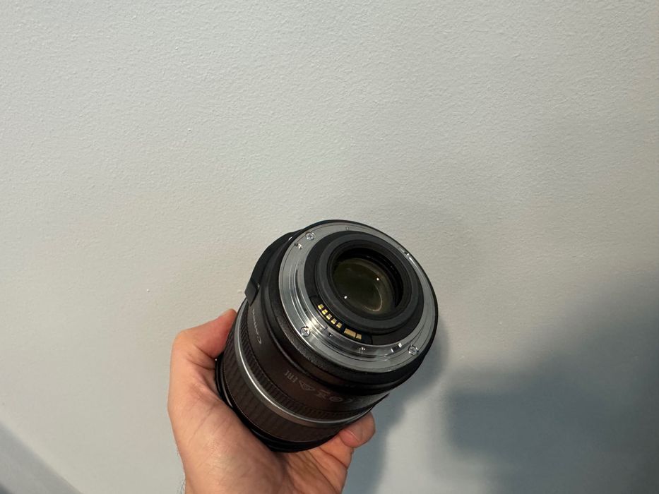 Obiektyw Canon EF-S 17-55mm f/2.8 IS USM stan idealny