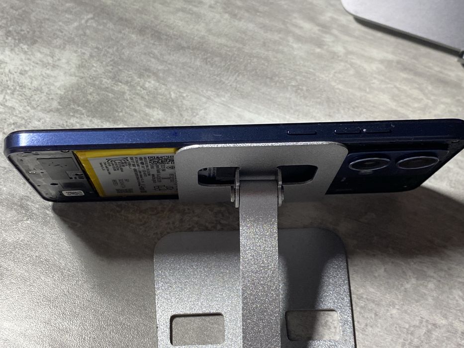 Обмен Motorola g84 5g
