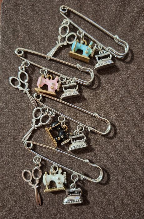 Брошь,аксессуары для швеи,сувенир