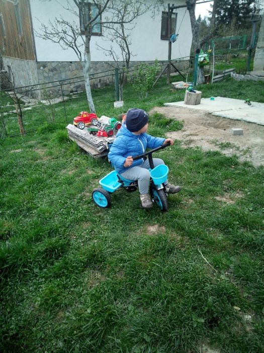 Велосипед трьохколісний дитячий