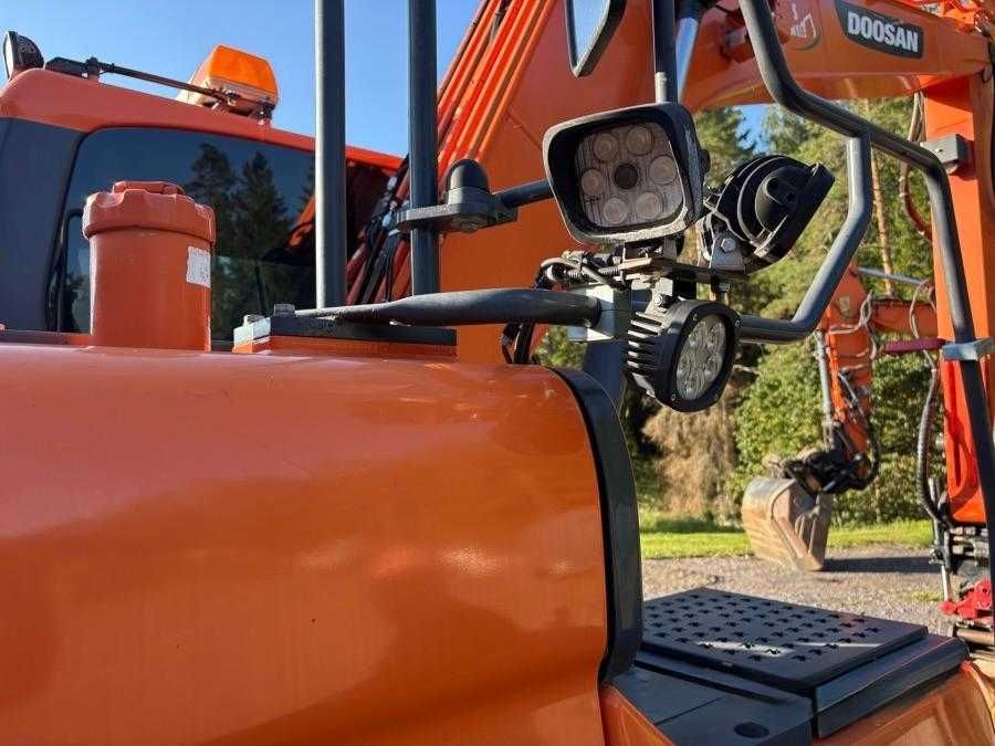 Продам екскаватор Doosan DX 140LC-5 з Німеччини