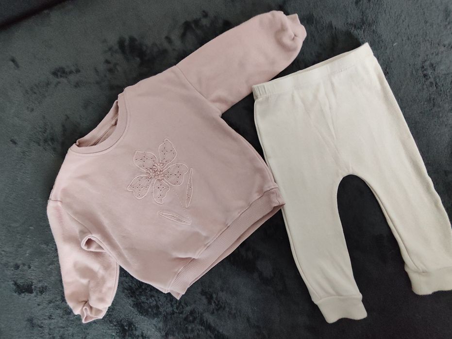 Одяг для дівчинки 9-12 місяців