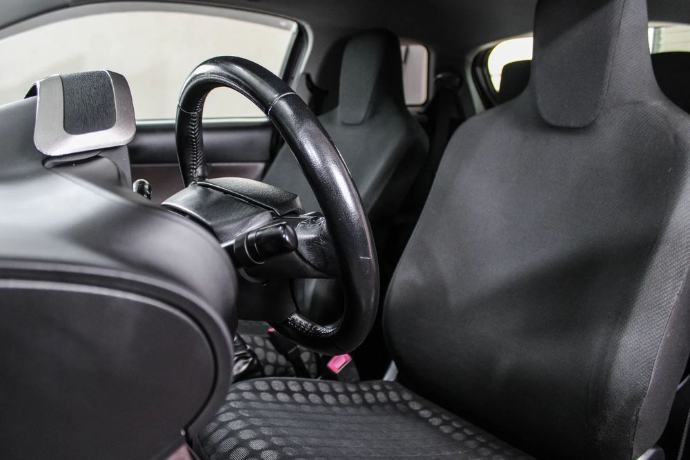 Toyota iQ 1.0 VVT-i Essential+AC