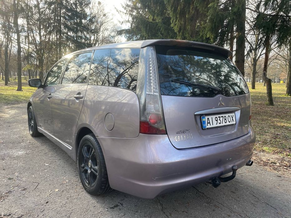 Mitsubishi Grandis дизель