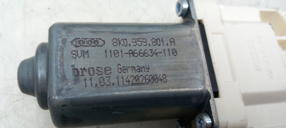 Motor vidro frente esquerdo AUDI A4 (8K2, B8)