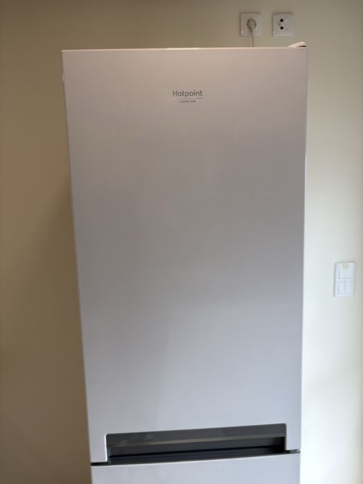Frigorífico combinado - HotPoint