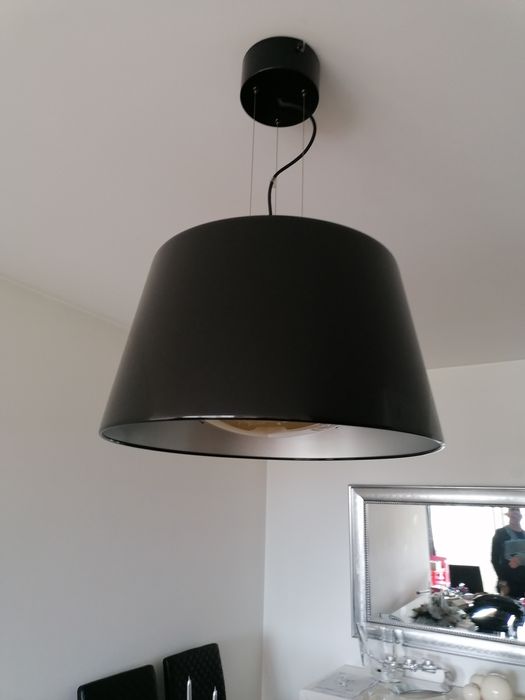 Candeeiro de teto preto