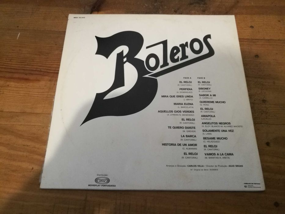 PEQUENA COMPANIA  - Y Al Principio Boleros MAXI