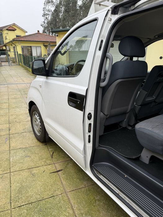 HYUNDAI H1 2019 (excelente estado )