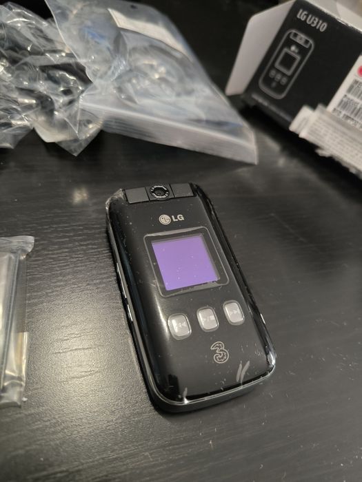 Telemóvel LG U310