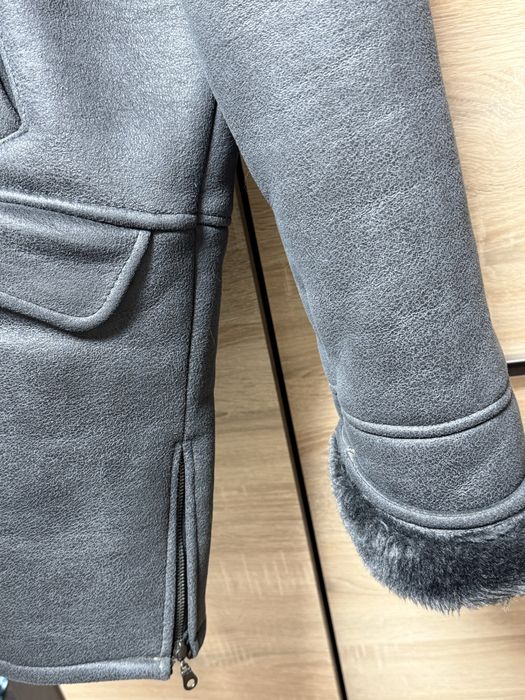 Продам чоловічу дублянку (56)