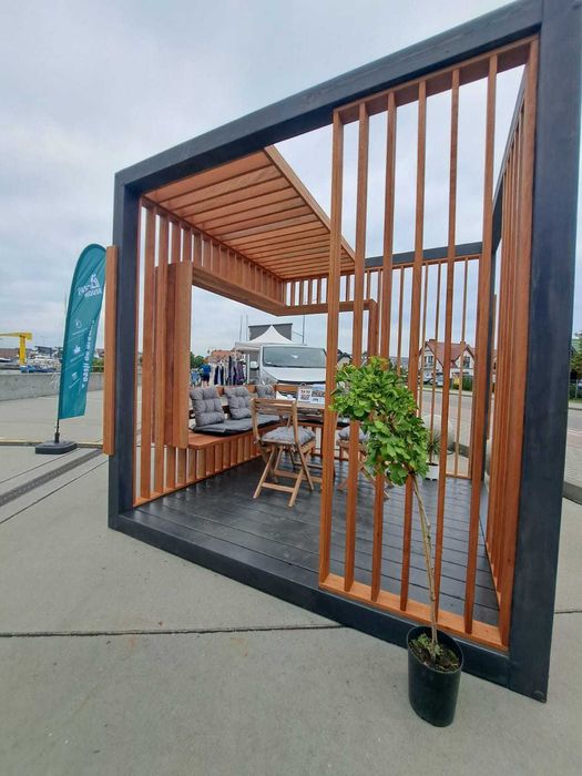 Altana, altanka drewniana, wiata weranda konstrukcja drewno Okoume