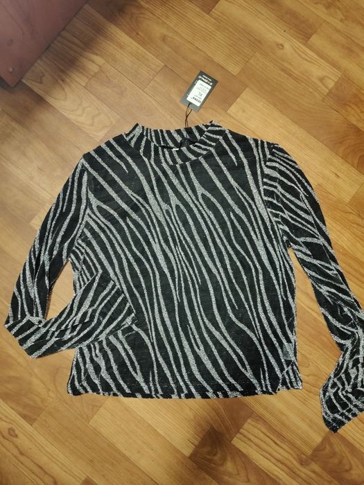 Nowa extra bluzka damska L