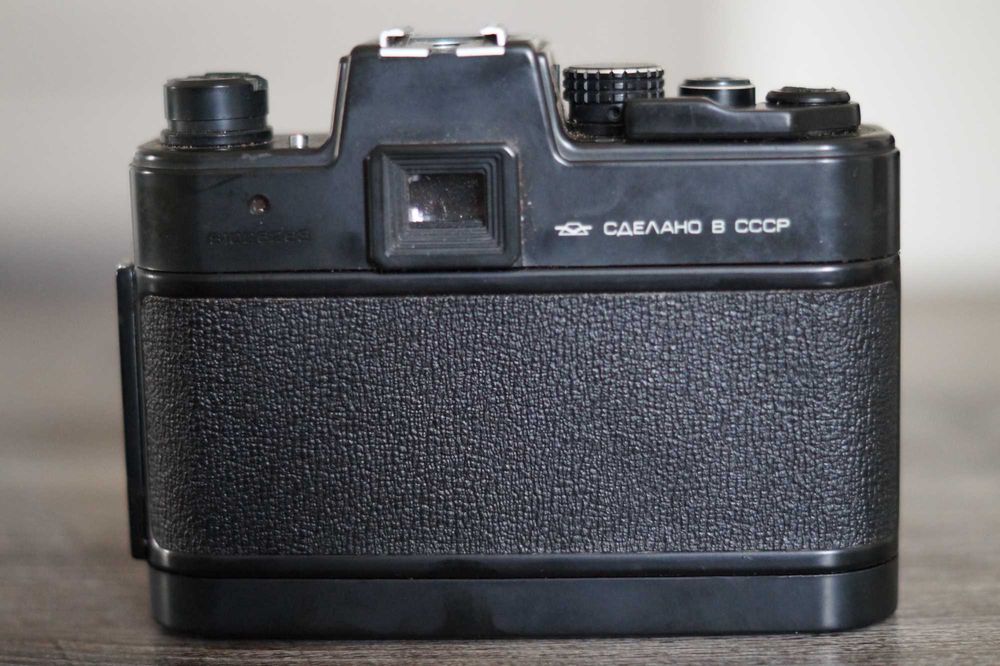 Фотоаппарат зеркальный Зенит 19
