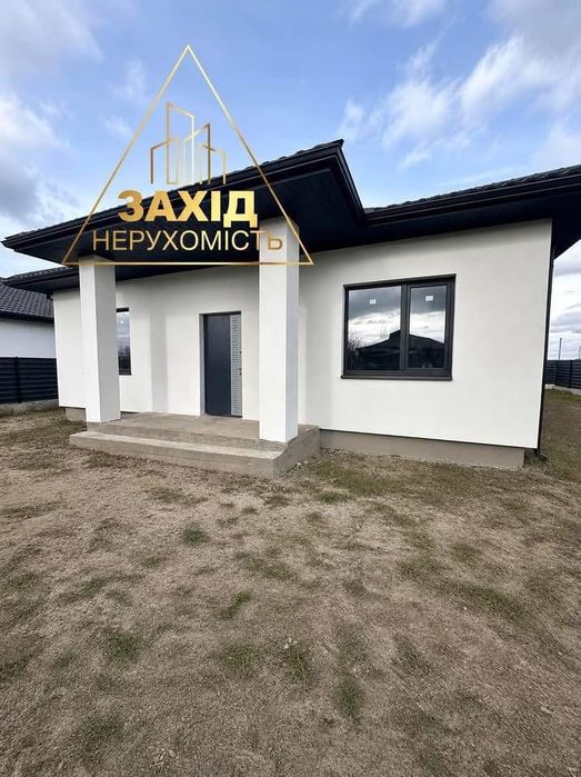 Будинок 110 кв.м у Рованцях біля ТЦ  «Бао Баб»