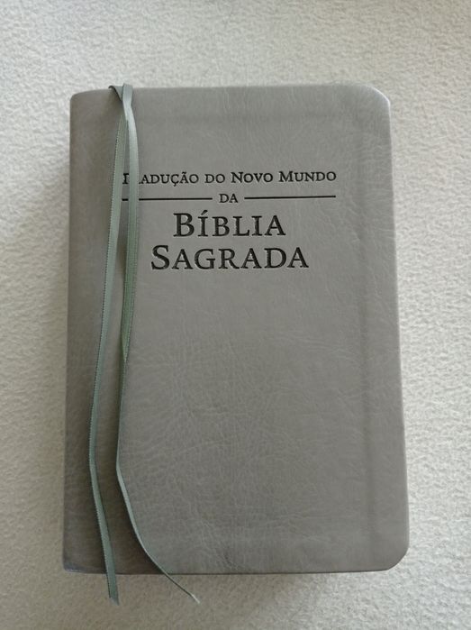 Bíblia sagrada - tradução do novo mundo