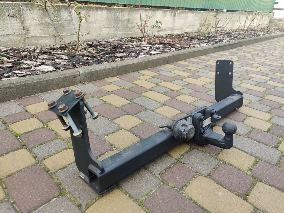 Фаркоп на спрінтер.