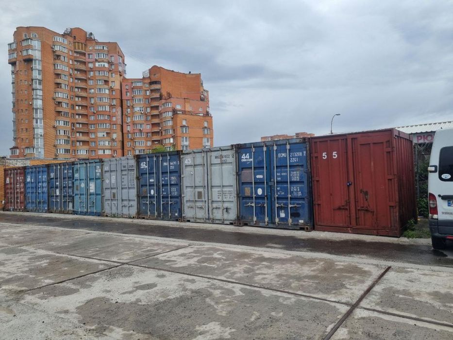 Оренда території під контейнери або автопарк — вул. Палладіна, 31