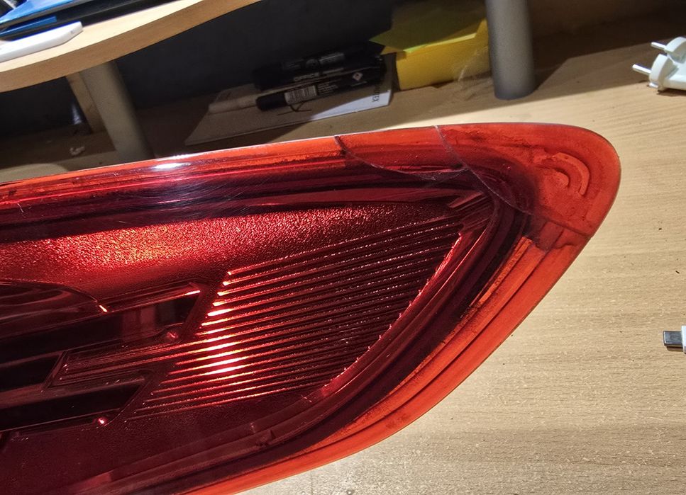 Lampa ford focus mk3 przedlift prawy tył kombi
