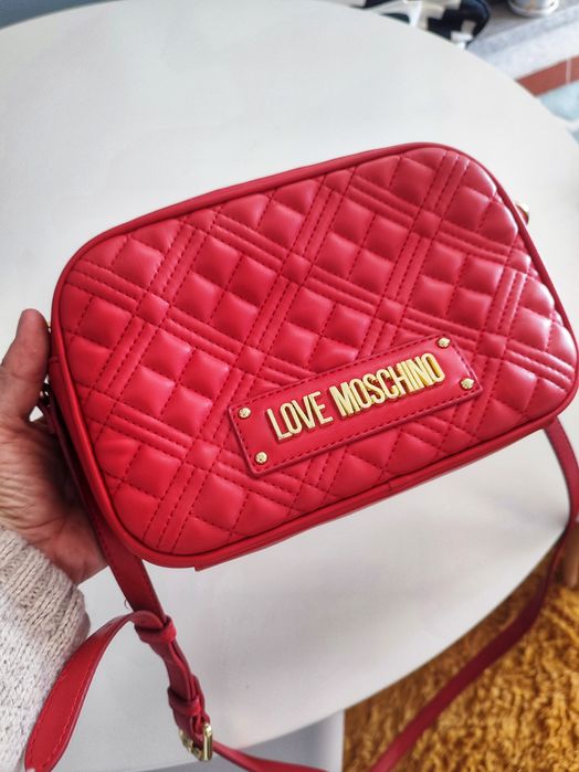 Mala Love Moschino