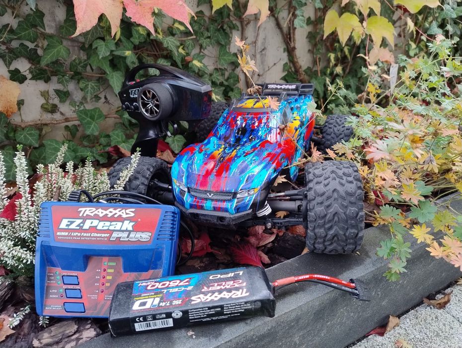 Zdalnie sterowany samochód