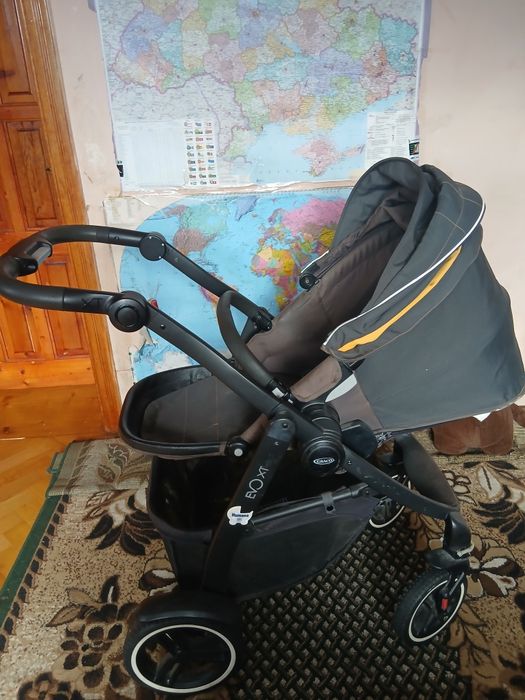 Коляска прогулянкова