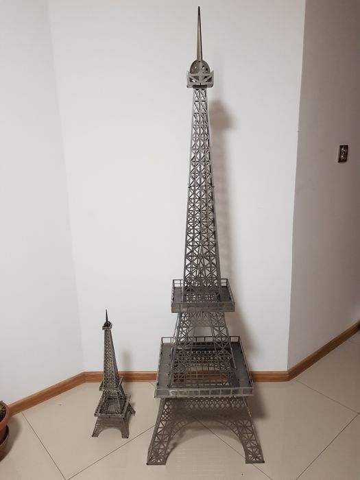 Wieża Eiffla. Ozdoba do domu, ogrodu na taras